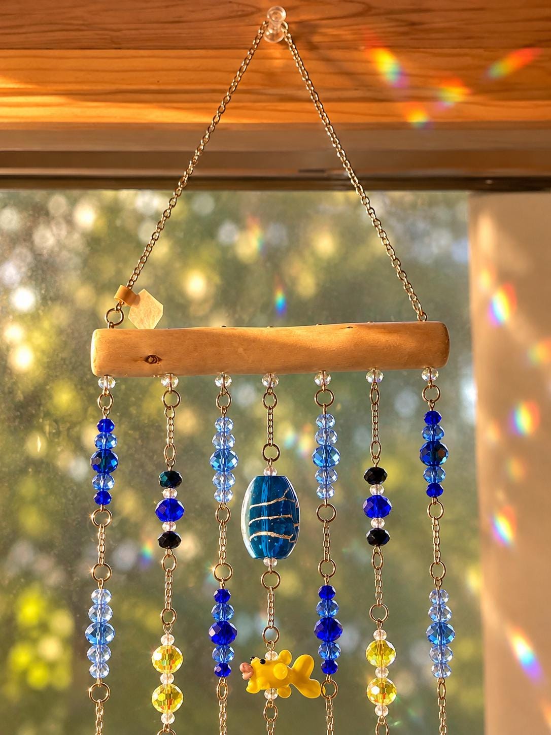 Blue Ocean Crystal Suncatcher with Driftwood, Fish & Crab