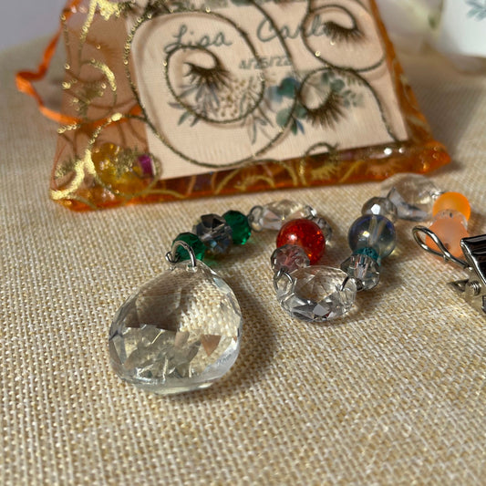 Custom wedding favors for guests in bulk. Unique wedding, party favors handmade, Small Light and SunCatchers in bulk. Custom wedding tags.